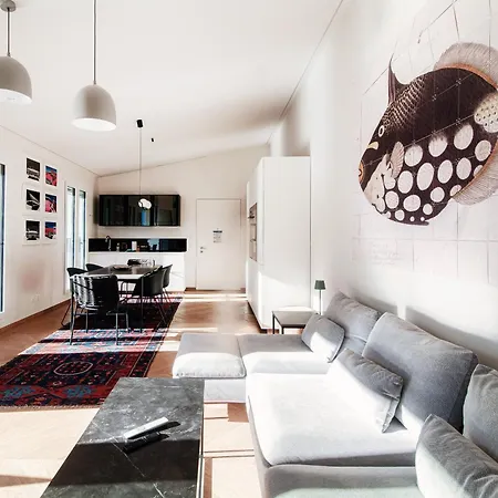 Apartman Unique Gandria Attic By Quokka 360 - Elegant View *