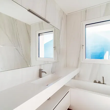 Apartment Unique Gandria Attic By Quokka 360 - Elegant View Lugano