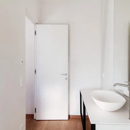 Unique Gandria Attic By Quokka 360 - Elegant View *