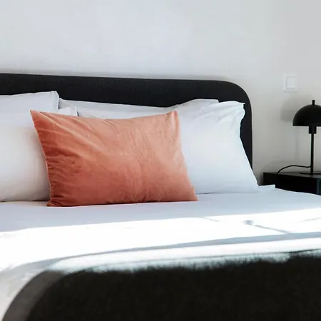 Apartment Unique Gandria Attic By Quokka 360 - Elegant View *