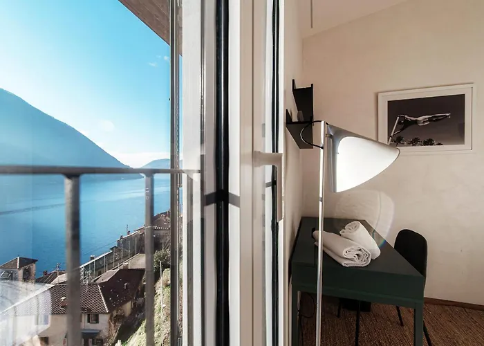 Unique Gandria Attic By Quokka 360 - Elegant View Διαμέρισμα