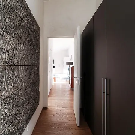 Unique Gandria Attic By Quokka 360 - Elegant View Apartament *