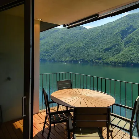 Apartament Unique Gandria Attic By Quokka 360 - Elegant View