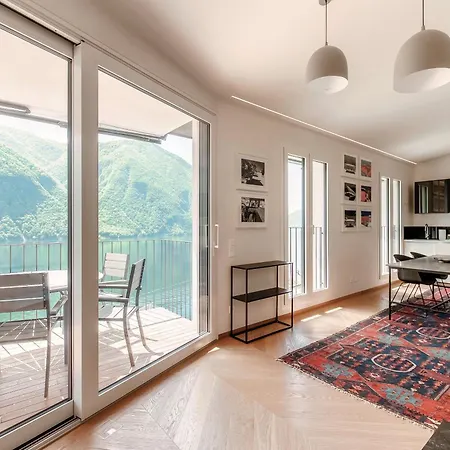 Apartament Unique Gandria Attic By Quokka 360 - Elegant View *