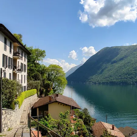 Lägenhet Unique Gandria Attic By Quokka 360 - Elegant View